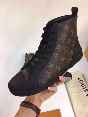 LV High Cut-089