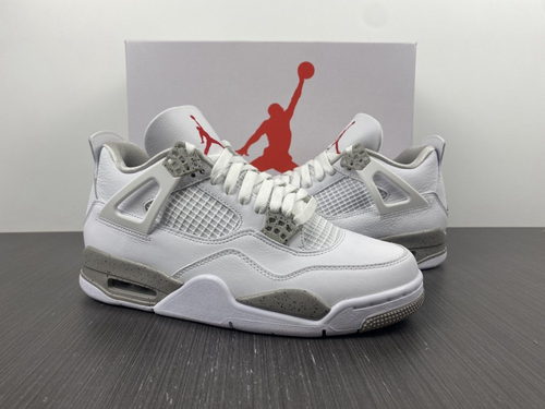 Air Jordan 4 "White Oreo"