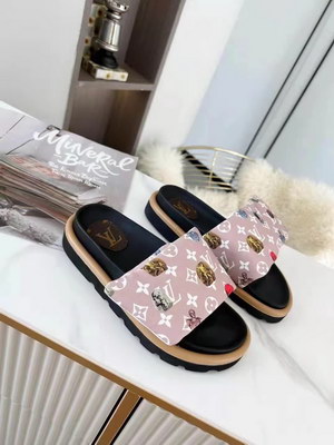 LV Slippers Women(AAA)-011