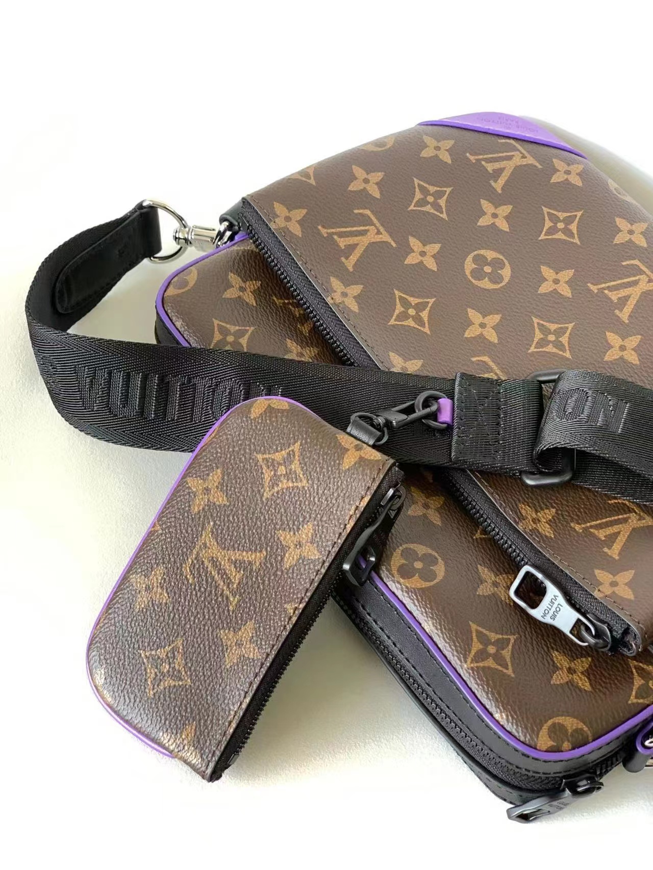 LV Handbags AAAA(Women)-139