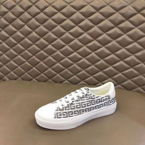 Fendi Shoes(AAA)-032