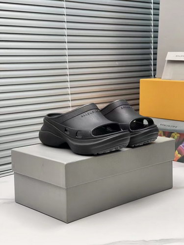 Balenciaga Slippers(AAA)-009