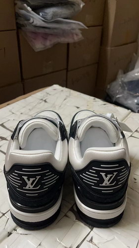 LV Shoes(AAA)-870