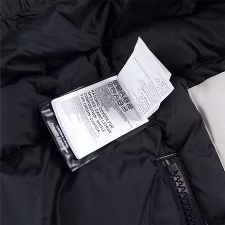 Canada Goose Coat-207
