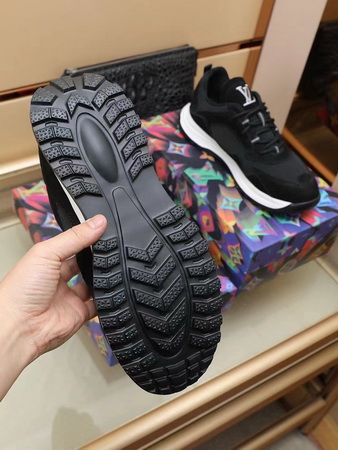 LV Shoes(AAA)-826