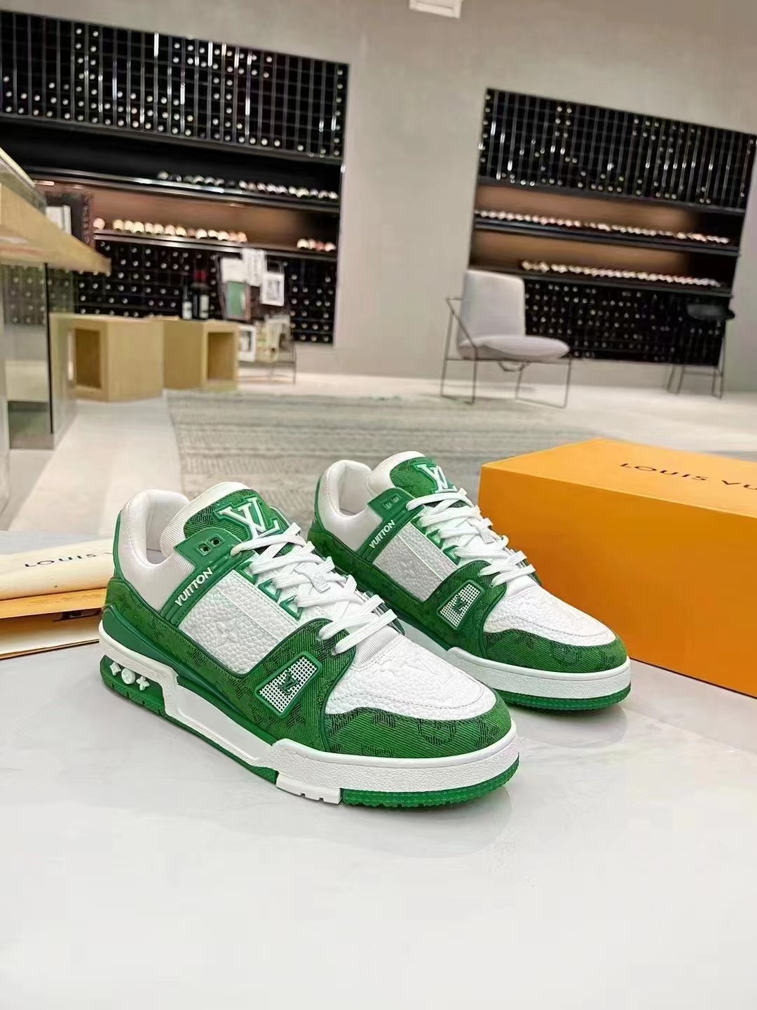 LV Shoes(AAAA)-900
