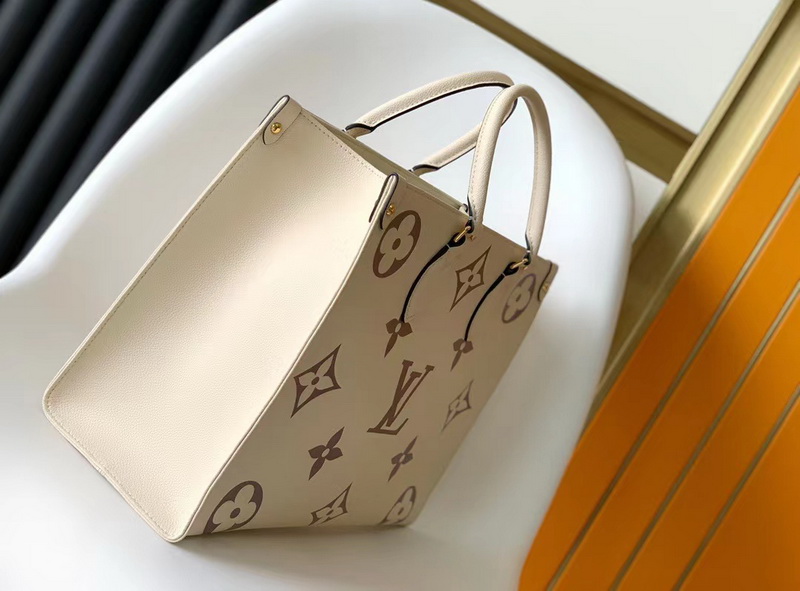 LV Handbags AAA(Women)-185