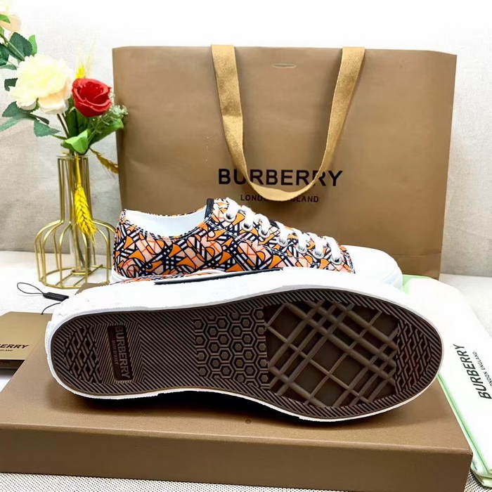 Burberry Shoes(AAA)-007