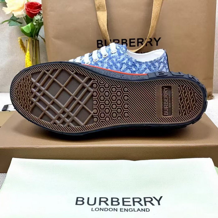 Burberry Shoes(AAA)-008