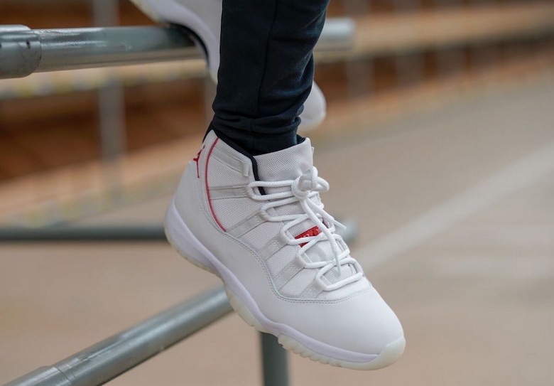 Air Jordan 11 Retro-075