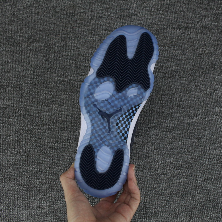Air Jordan 11 Retro-084