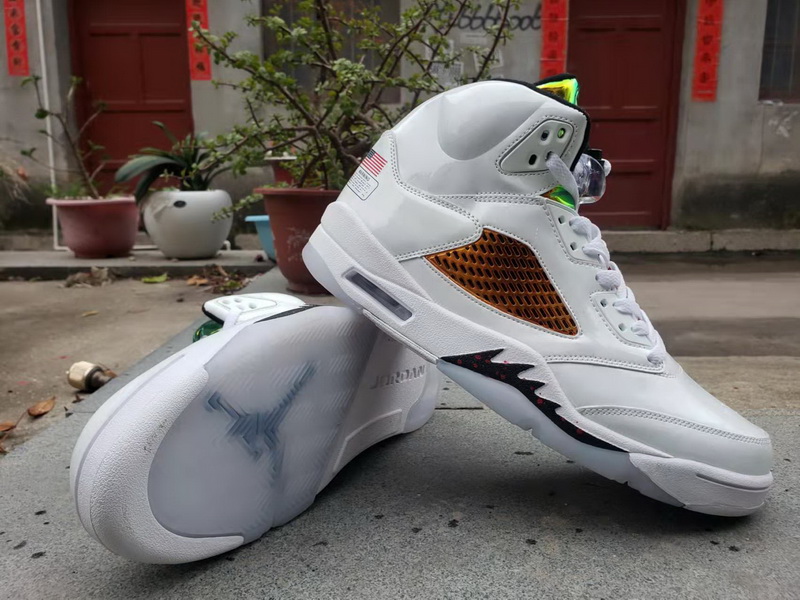 Air Jordan 5 Retro-041