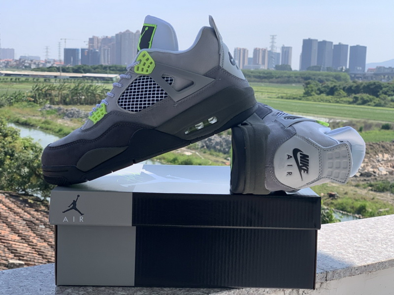 Air Jordan 4 Retro-073