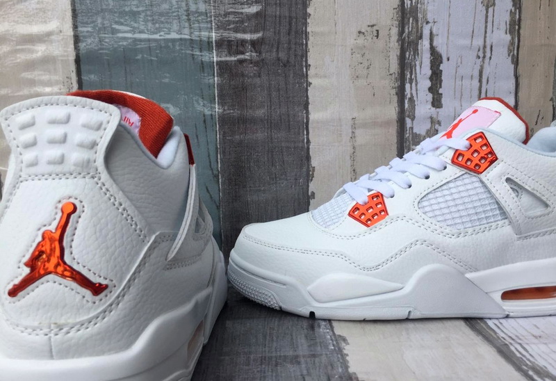 Air Jordan 4 Retro-113