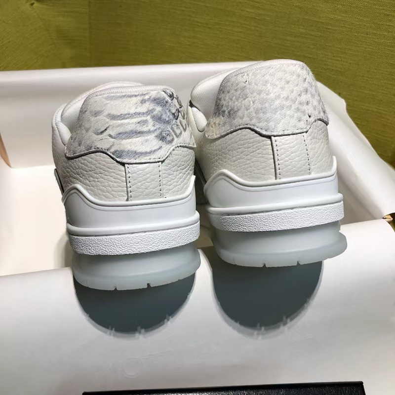 LV Shoes(AAA)-978