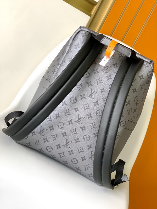 LV Backpack(AAA)-051