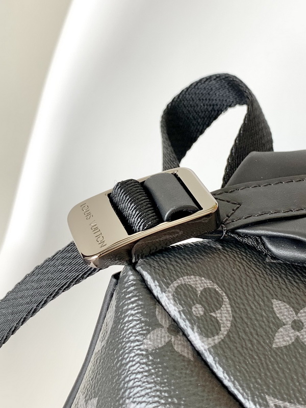 LV Backpack(AAA)-053