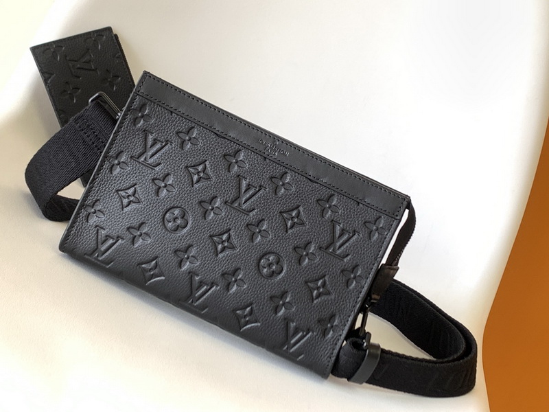 LV Handbags AAAA(Men)-181