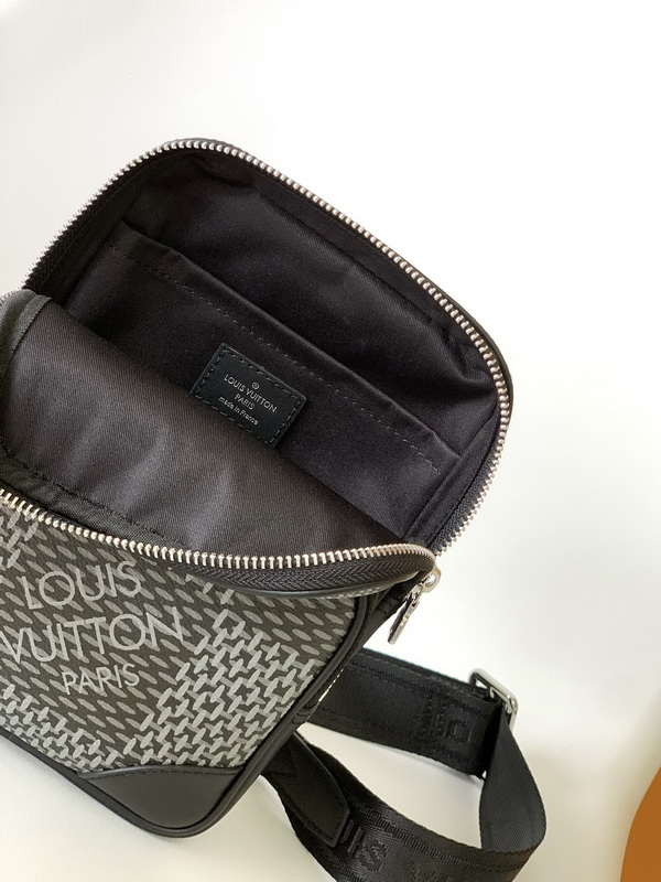 LV Handbags AAAA(Men)-182