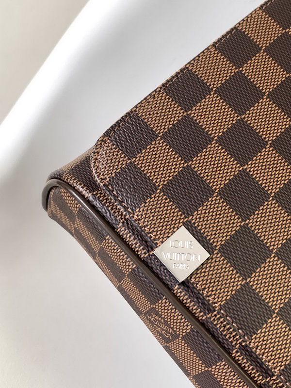 LV Handbags AAAA(Men)-200