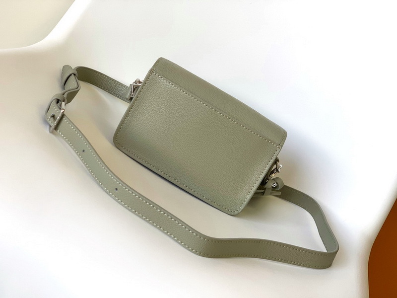 LV Handbags AAA(Women)-580