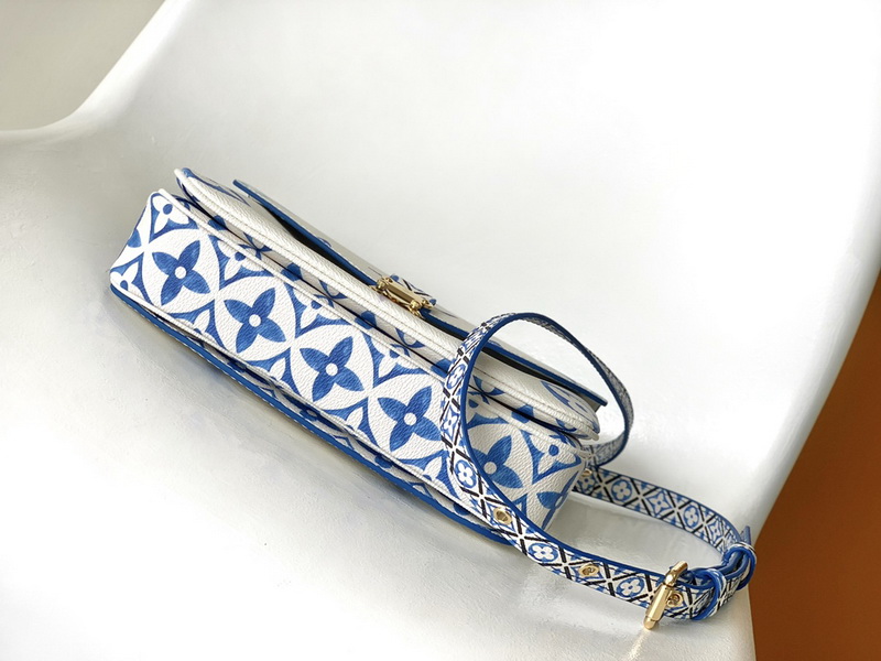 LV Handbags AAA(Women)-584