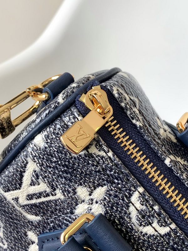 LV Handbags AAA(Women)-650
