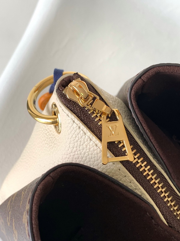LV Handbags AAA(Women)-715