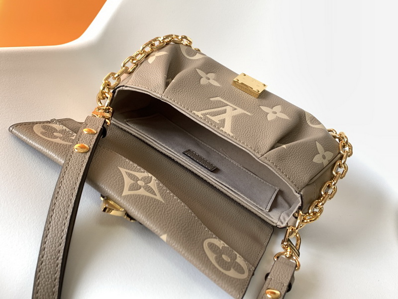 LV Handbags AAA(Women)-943