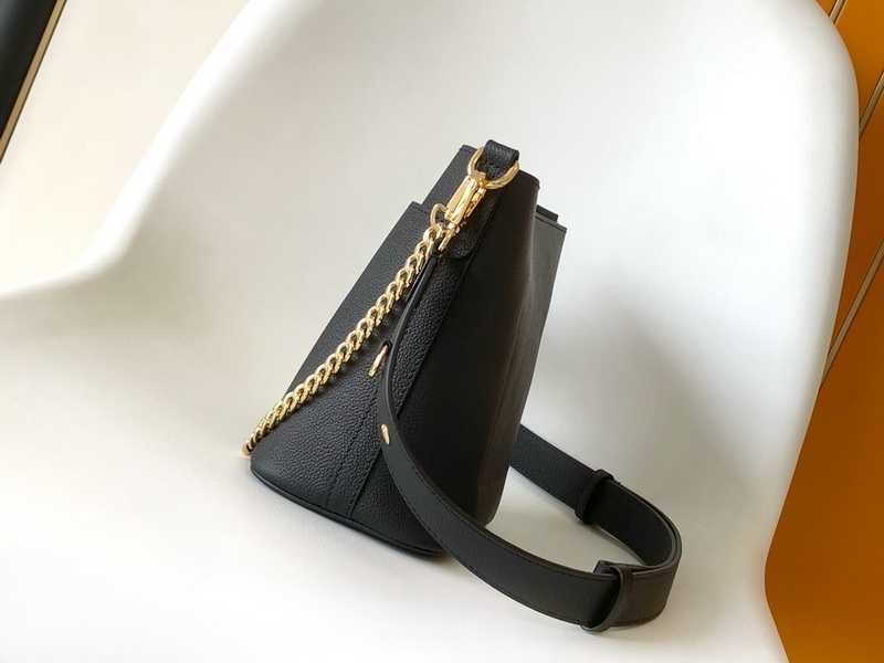 LV Handbags AAA(Women)-1643