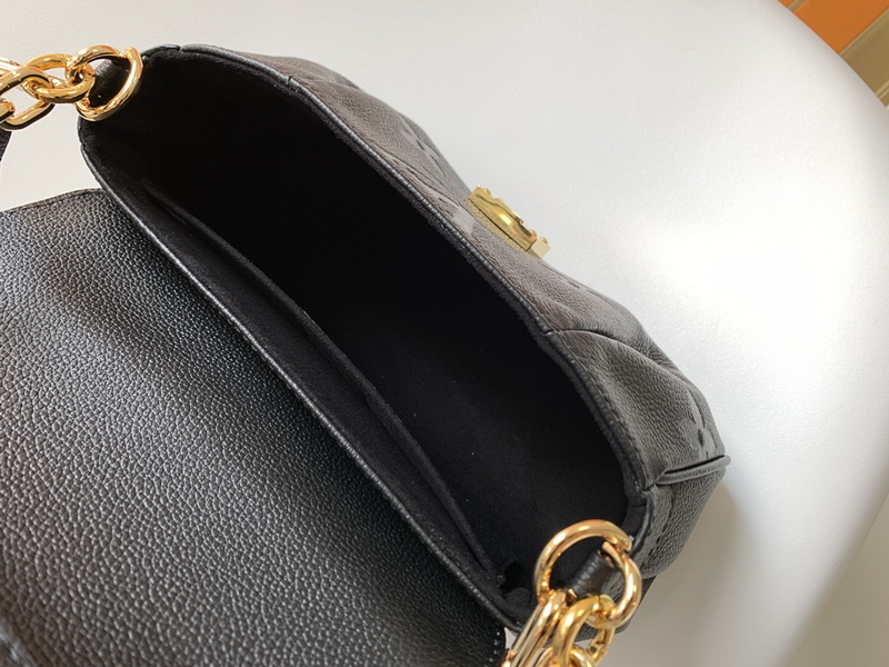 LV Handbags AAA(Women)-1828