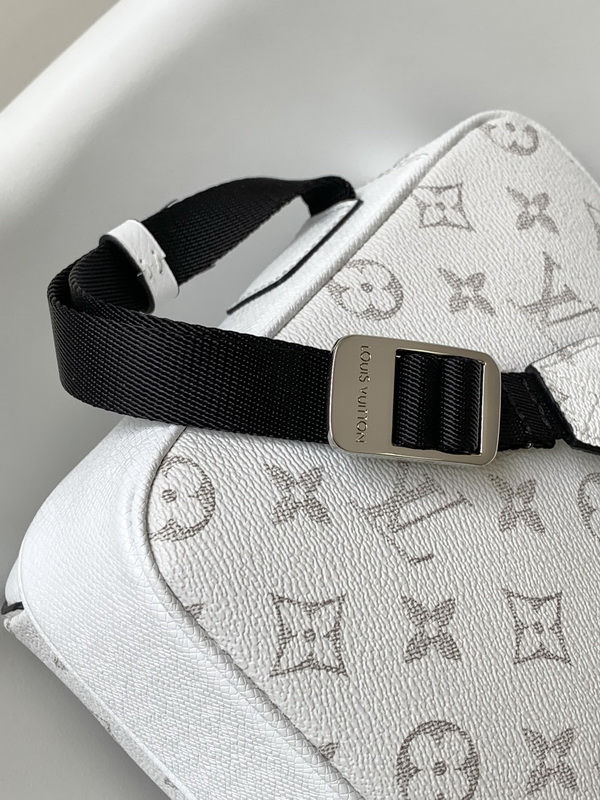 LV Handbags AAA(Men)-319