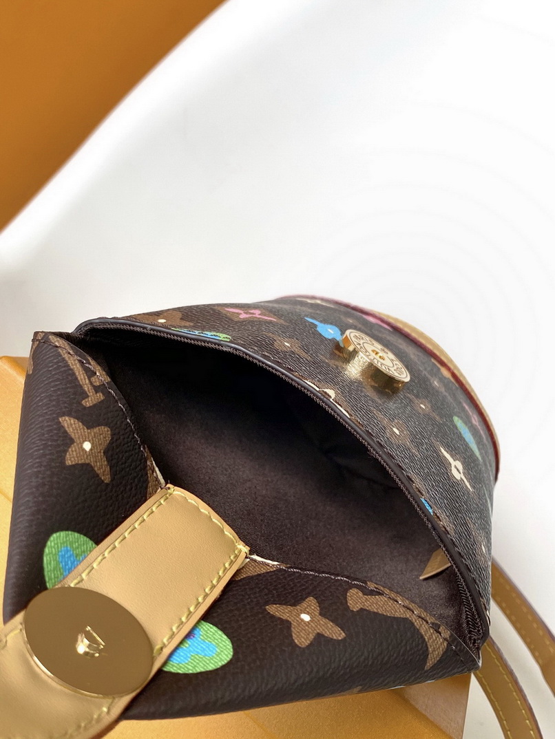 LV Bag-NFC(AAA)-039