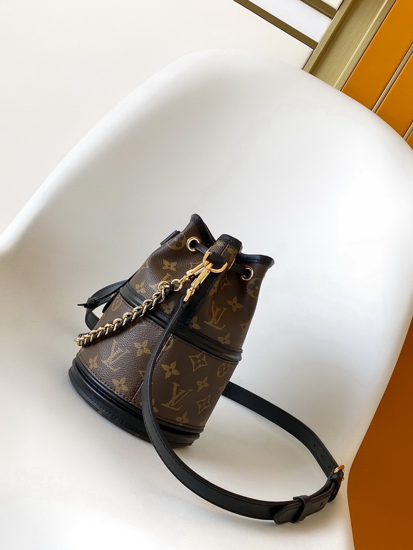 LV Bag-NFC(AAA)-056