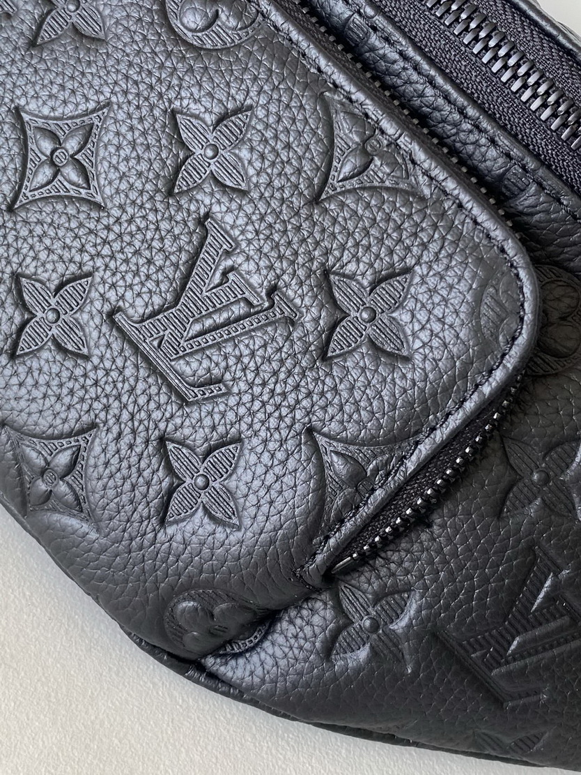 LV Bag-NFC(AAA)-136