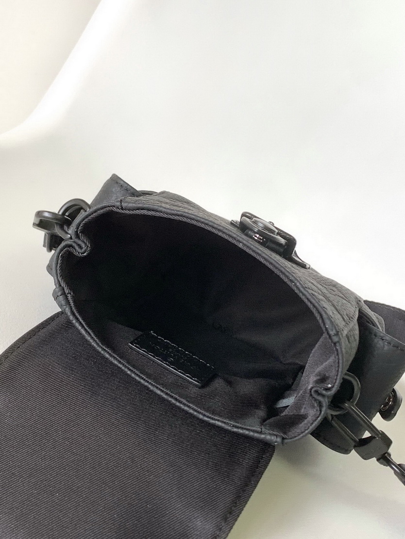 LV Bag-NFC(AAA)-207