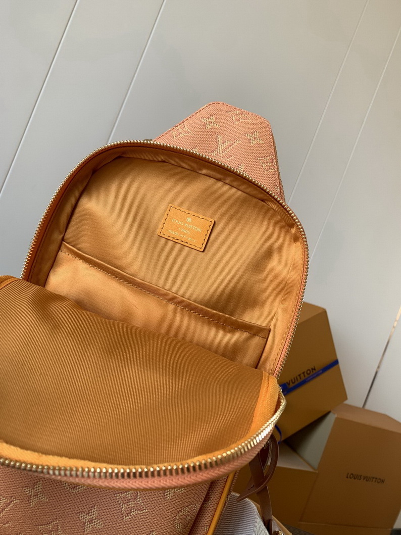 LV Bag-NFC(AAA)-299