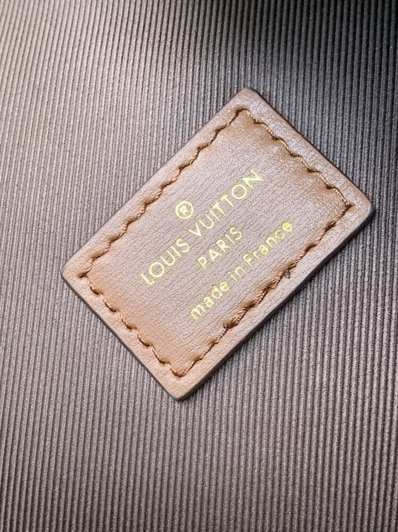 LV Bag-NFC(AAA)-394