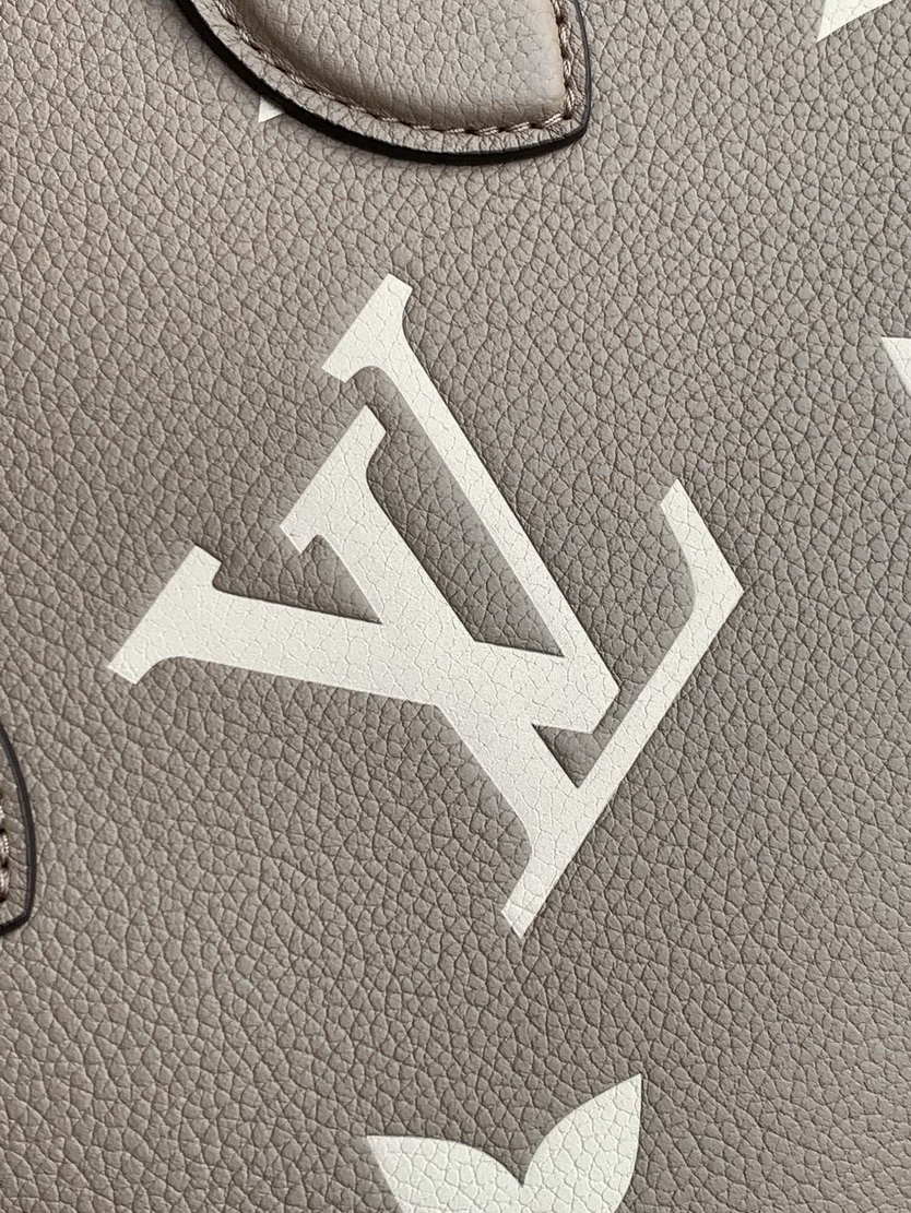LV Bag-NFC(AAA)-417