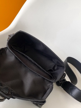 LV Bag-NFC(AAA)-444
