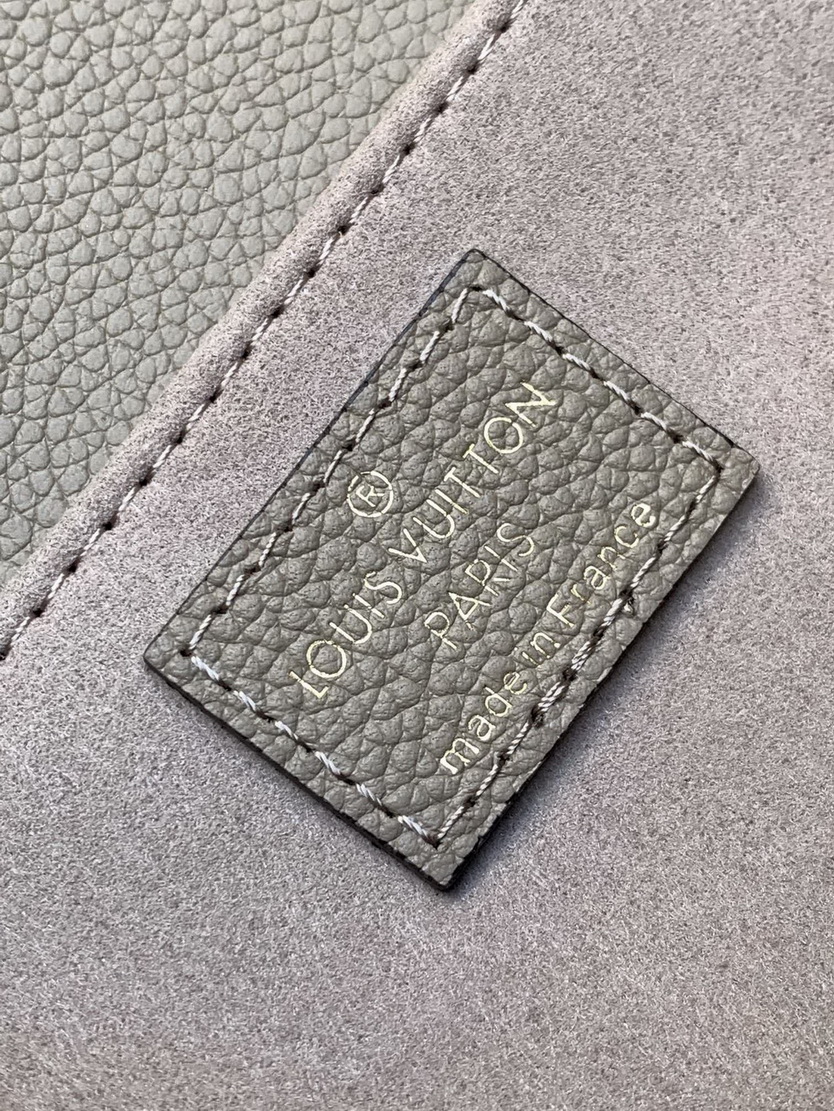 LV Bag-NFC(AAA)-447