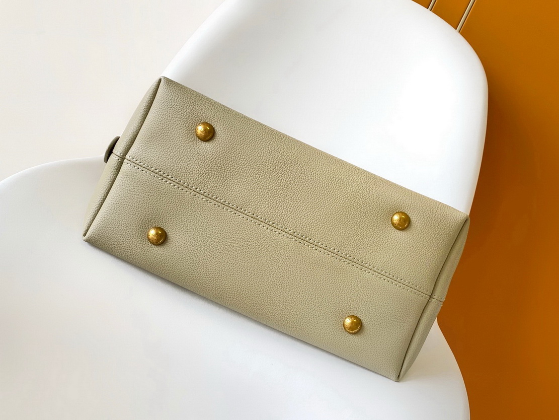 LV Bag-NFC(AAA)-527