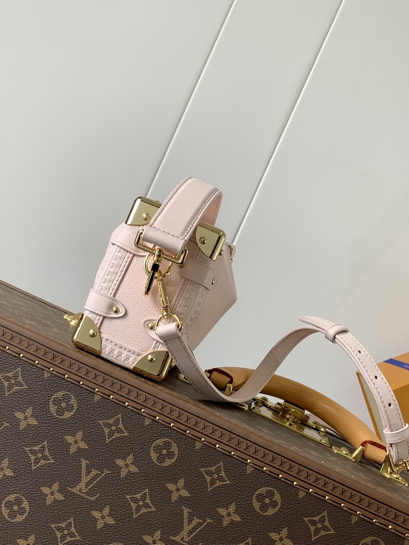 LV Bag-NFC(AAA)-547