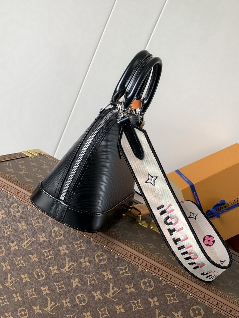 LV Bag-NFC(AAA)-557