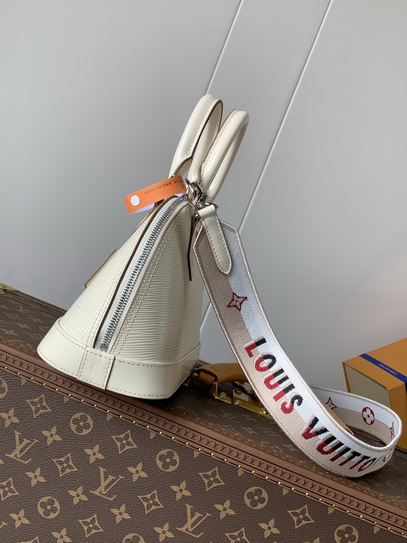 LV Bag-NFC(AAA)-559