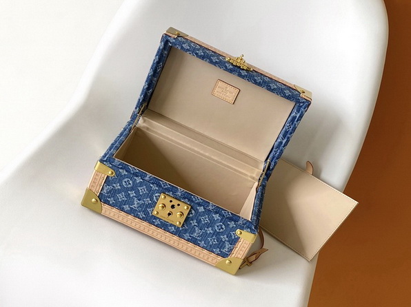 LV Bag-NFC(AAA)-562