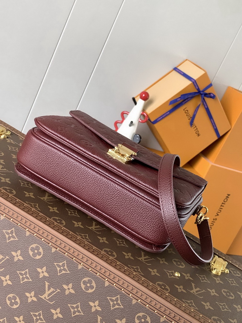 LV Bag-NFC(AAA)-577