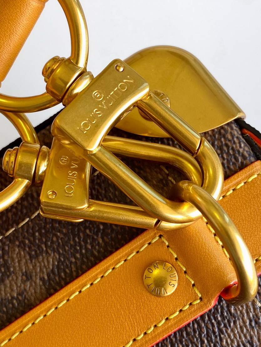 LV Bag-NFC(AAA)-589