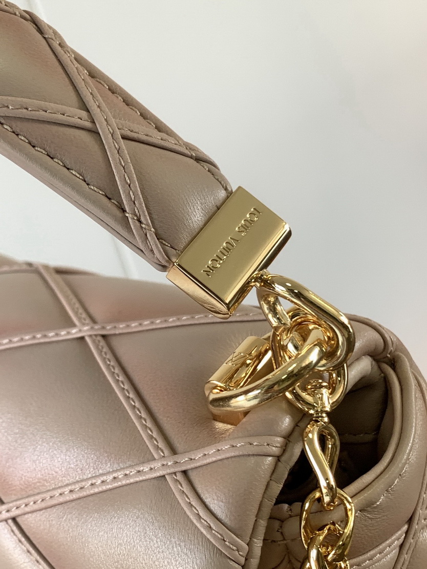 LV Bag-NFC(AAA)-662