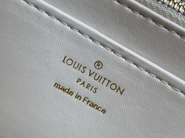 LV Bag-NFC(AAA)-667